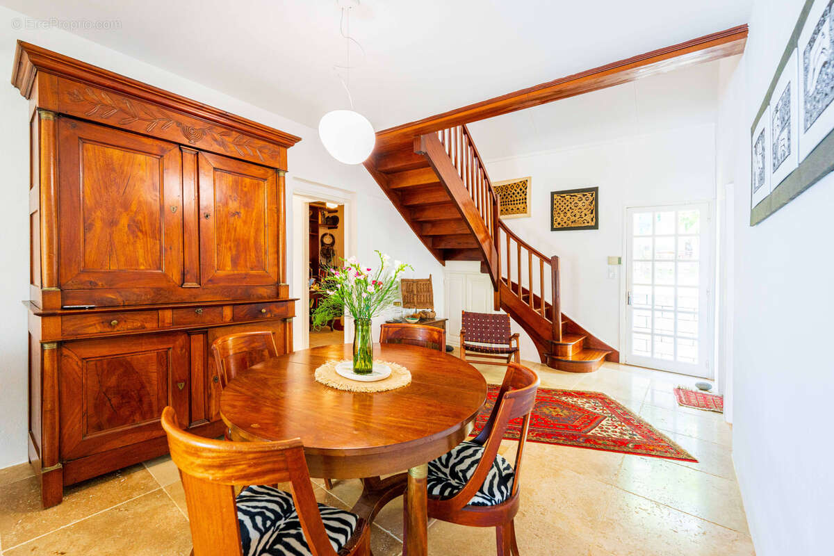 Maison à SAINT-DENIS