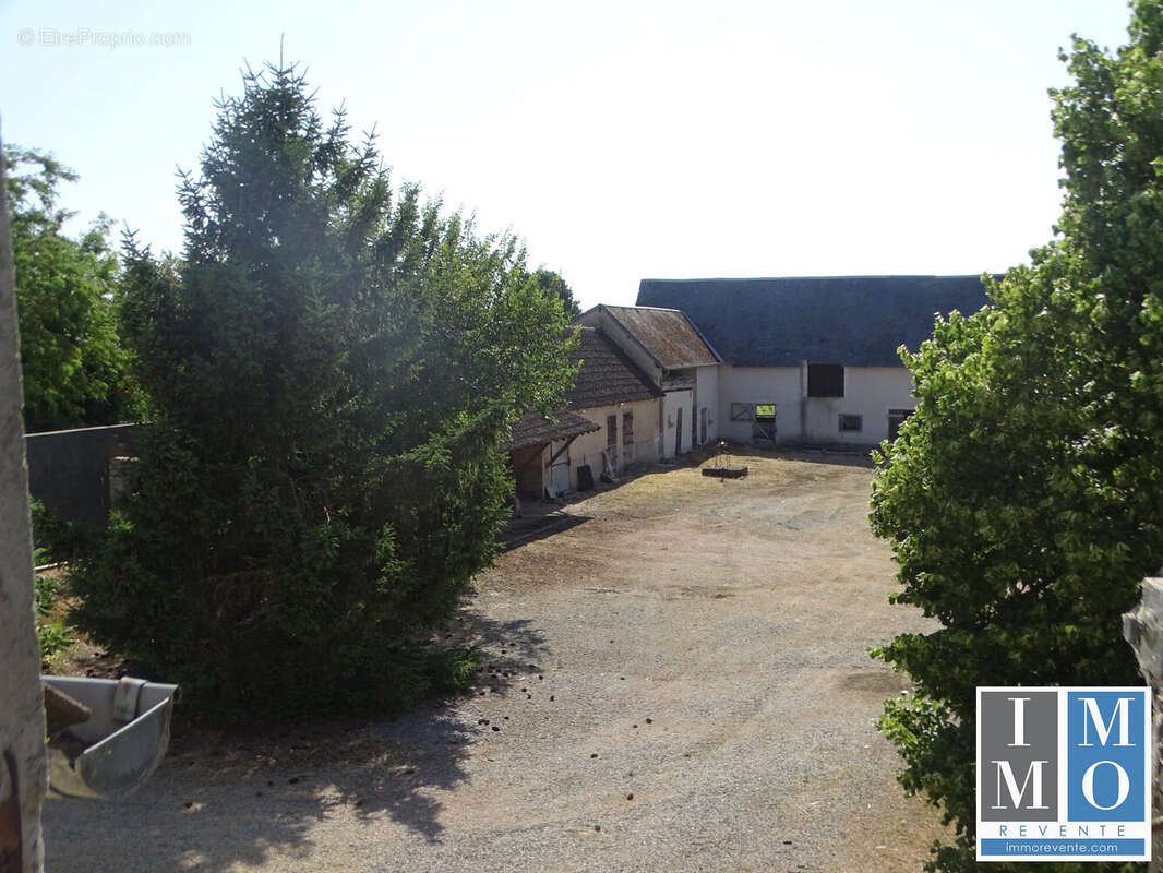 Maison à SAINT-BAUDEL