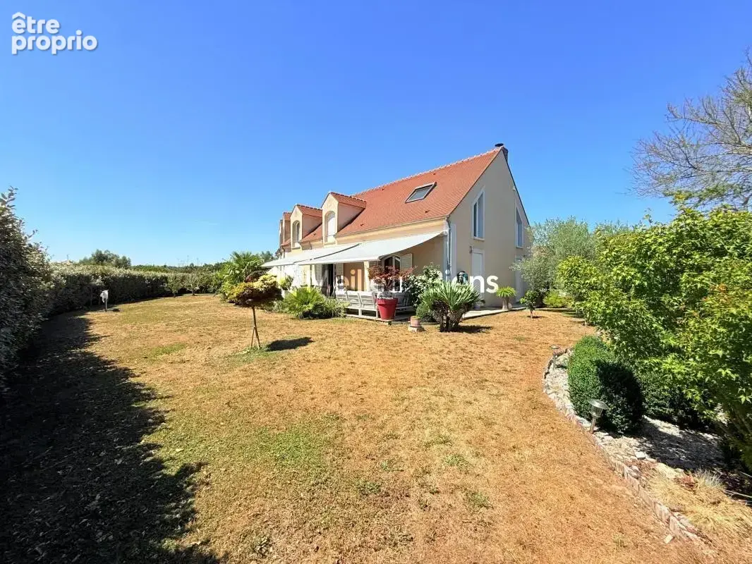 Maison 250 m² à Luzarches, 5 chambres et sous-sol aménagé - photo 2