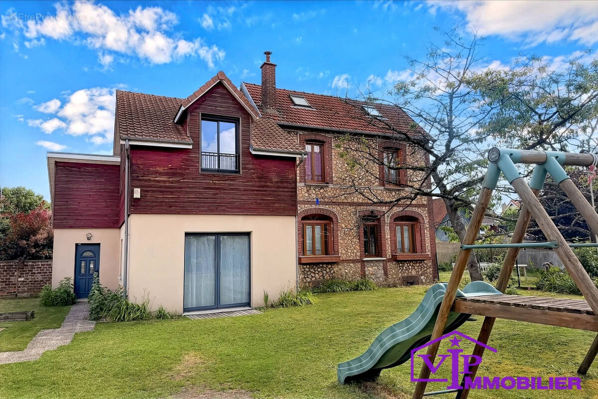 Maison à SOTTEVILLE-LES-ROUEN