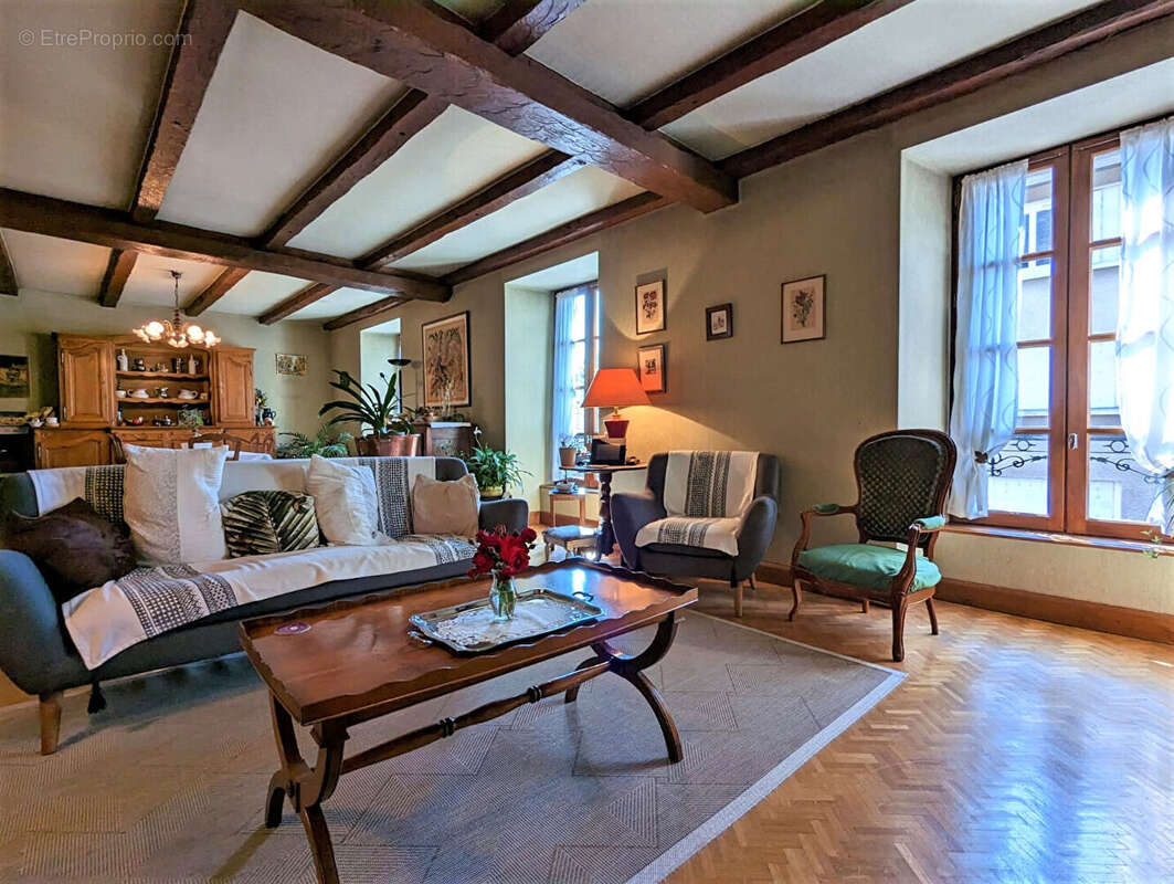 Appartement à AURILLAC