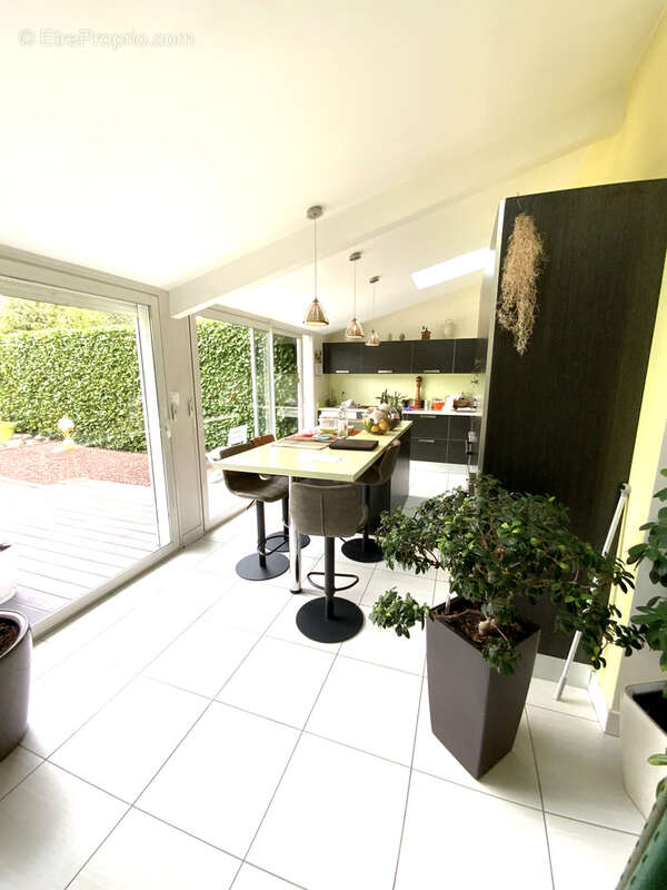 Maison à VILLENAVE-D&#039;ORNON