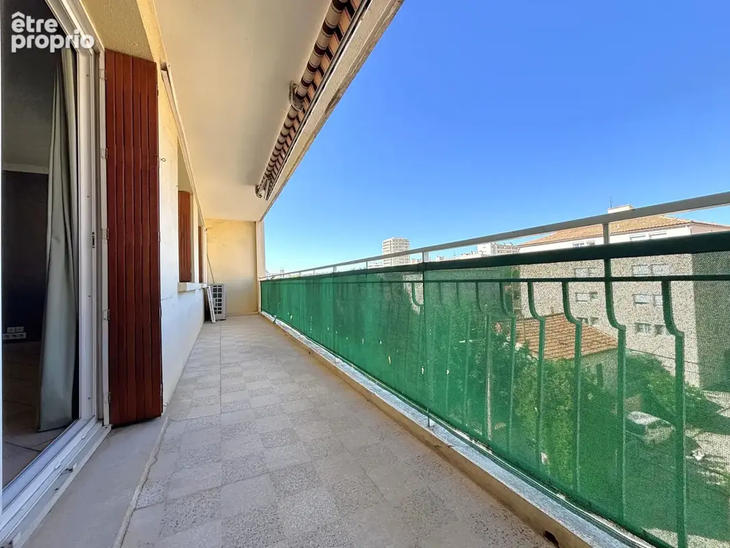 Toulon ouest - le temple - dernier etage 90m2 + balcon 13m2 - photo 3