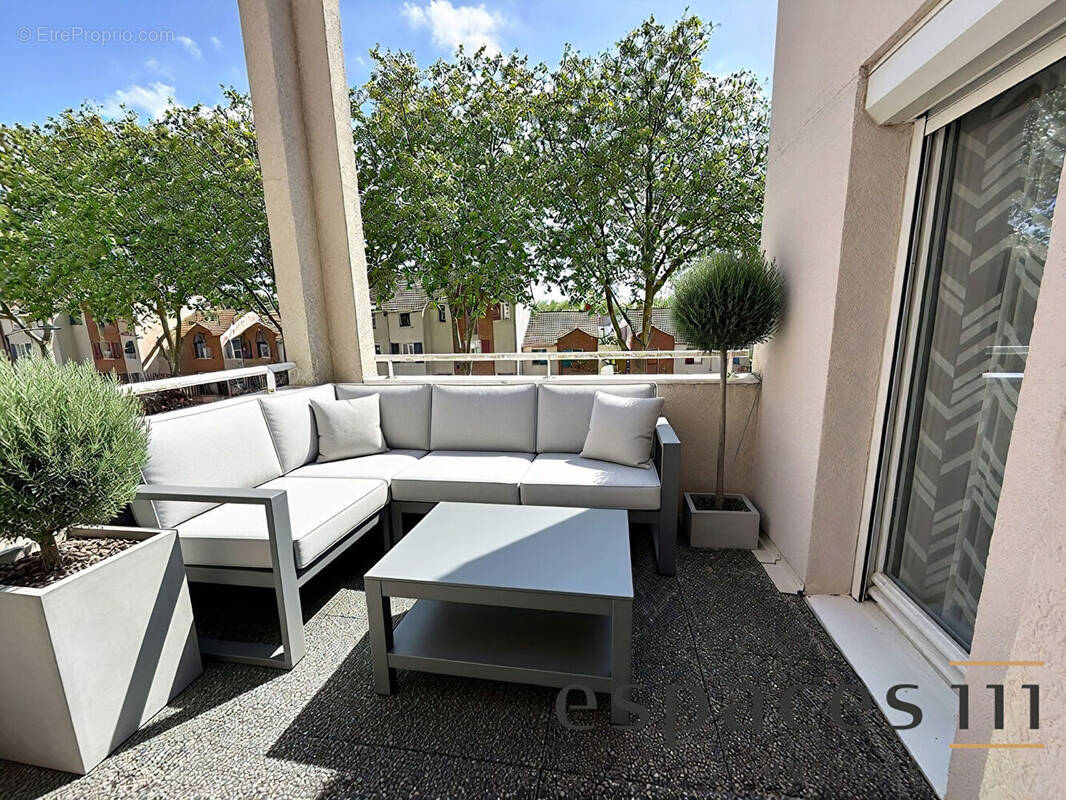 Appartement à MONTIGNY-LE-BRETONNEUX