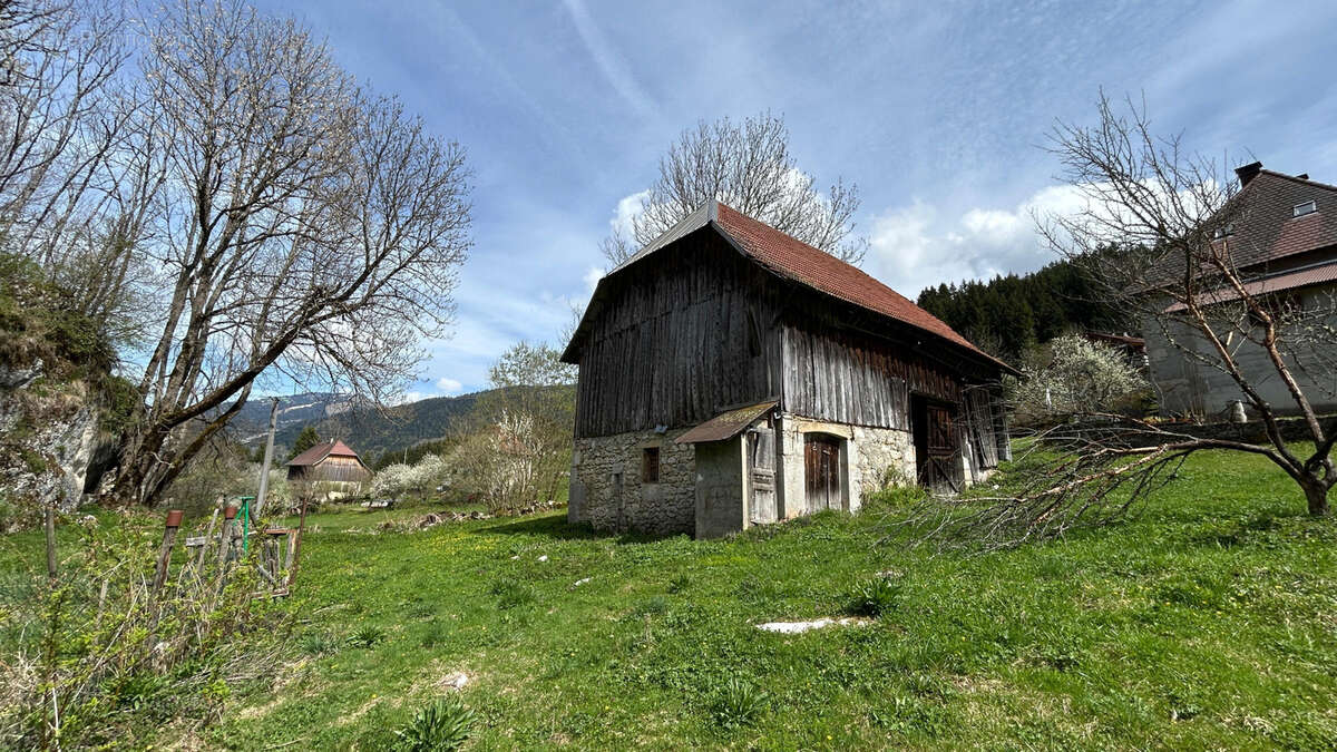 Grange a renover - saint pierre de chartreuse - photo 4