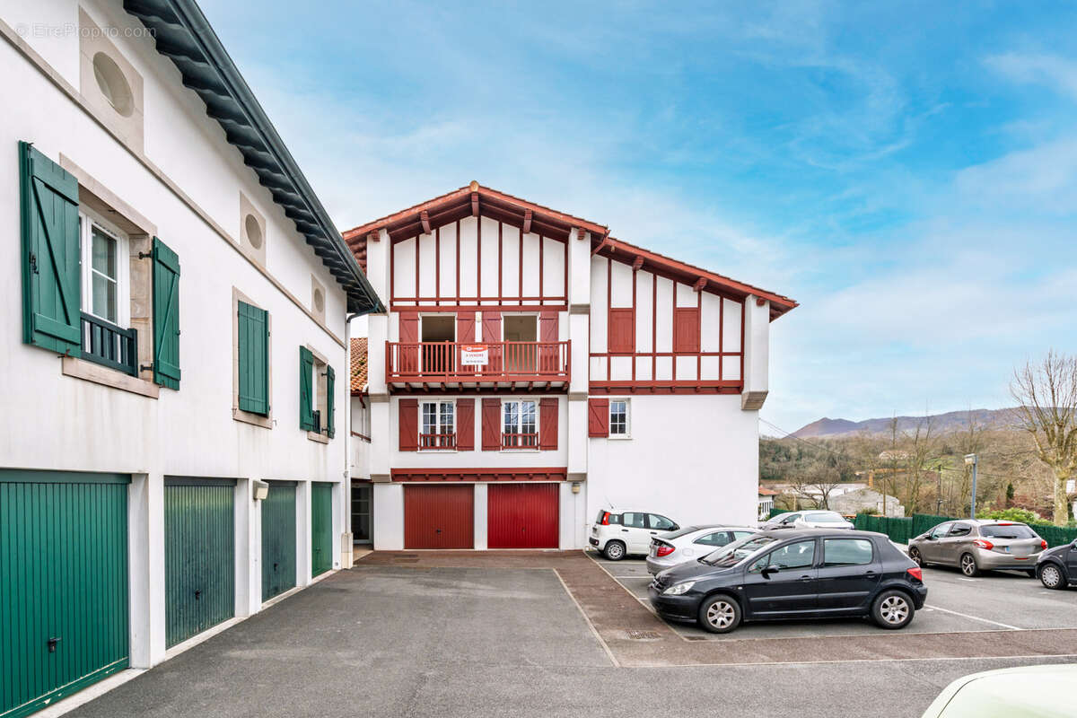 Appartement à URRUGNE