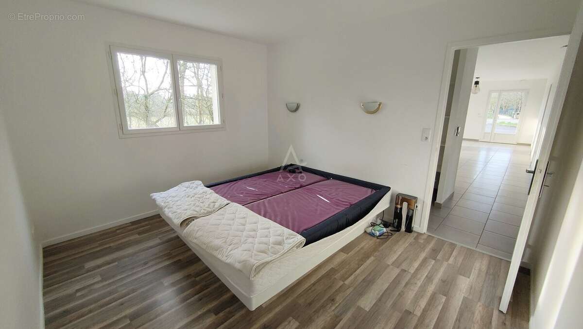 Maison à SAINT-VINCENT-SUR-JARD