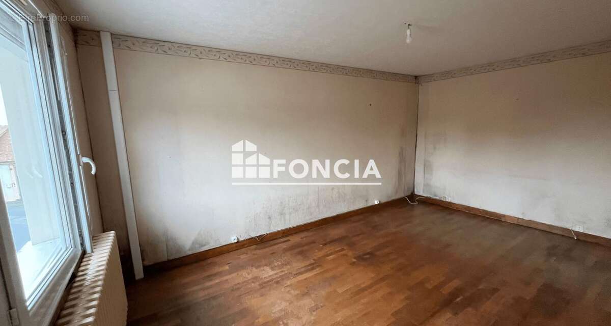 Maison familiale centre Dollon - photo 7