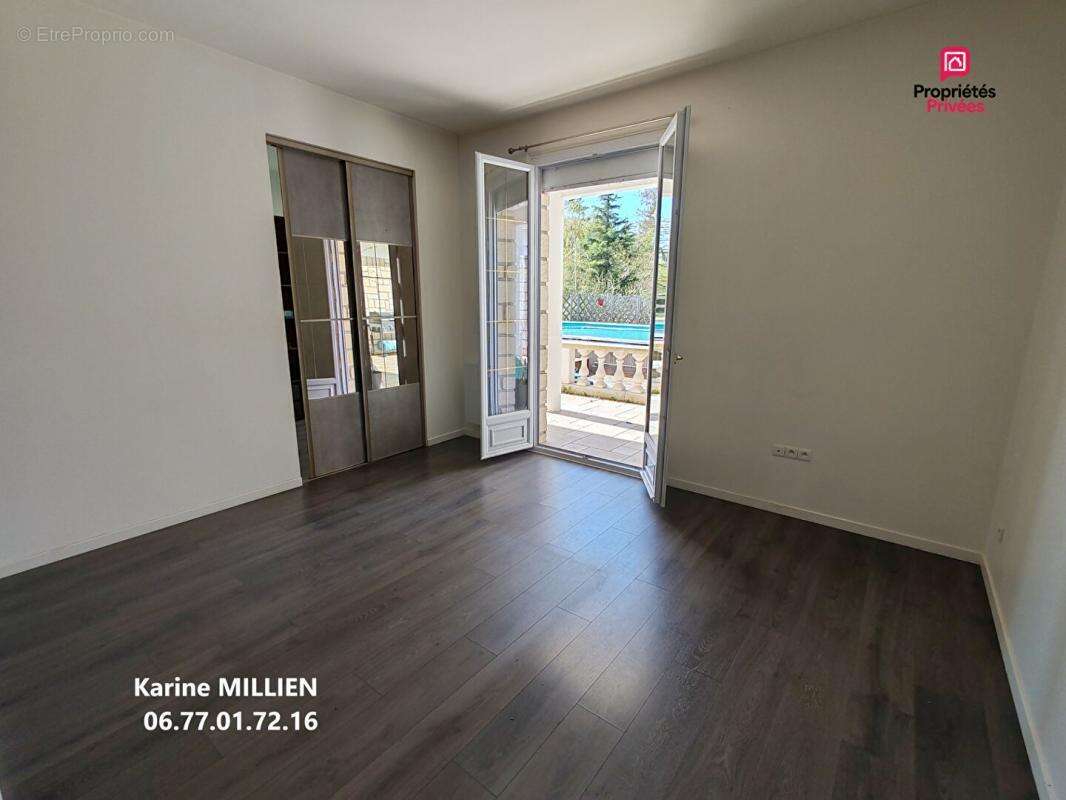 IVRY LA BATAILLE 27540 Maison individuelle avec véranda chauffée - 1 étage - 4 chambres - Double garage - Quart port - Piscine H - photo 12