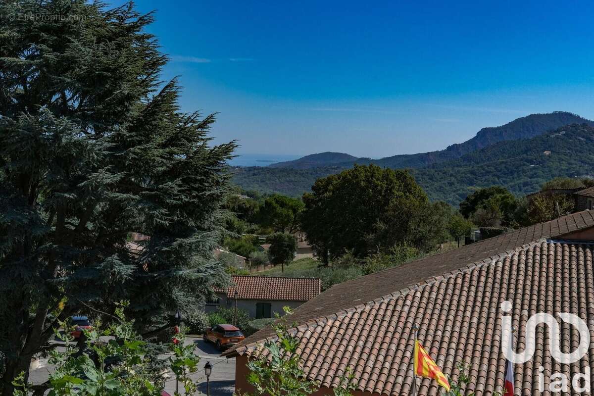 Photo 2 - Appartement à LES ADRETS-DE-L'ESTEREL