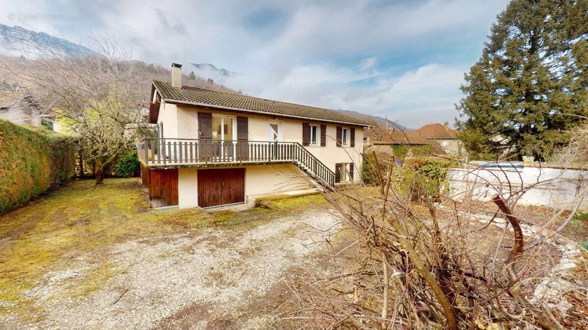 Maison 5/6 pièces 155m2 au calme, possibilité logement indépendant/activité pro - photo 15