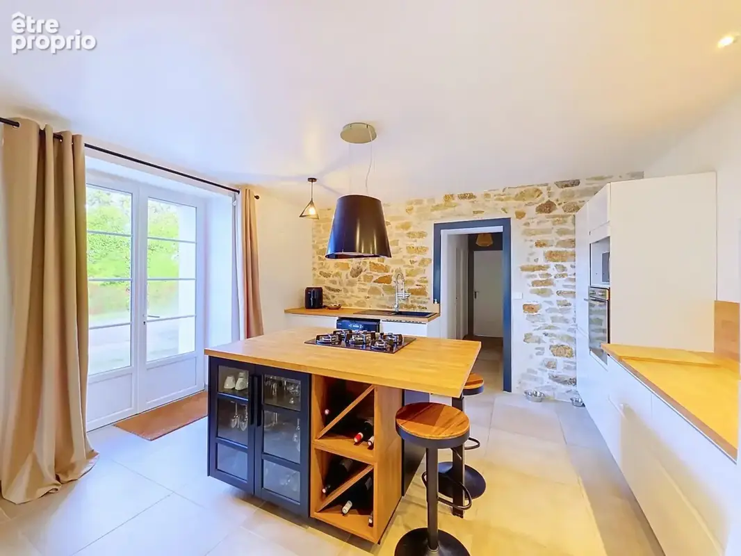 Maison 5 pièces 105 m² à vendre à Fay-De-Bretagne (44130) - photo 1