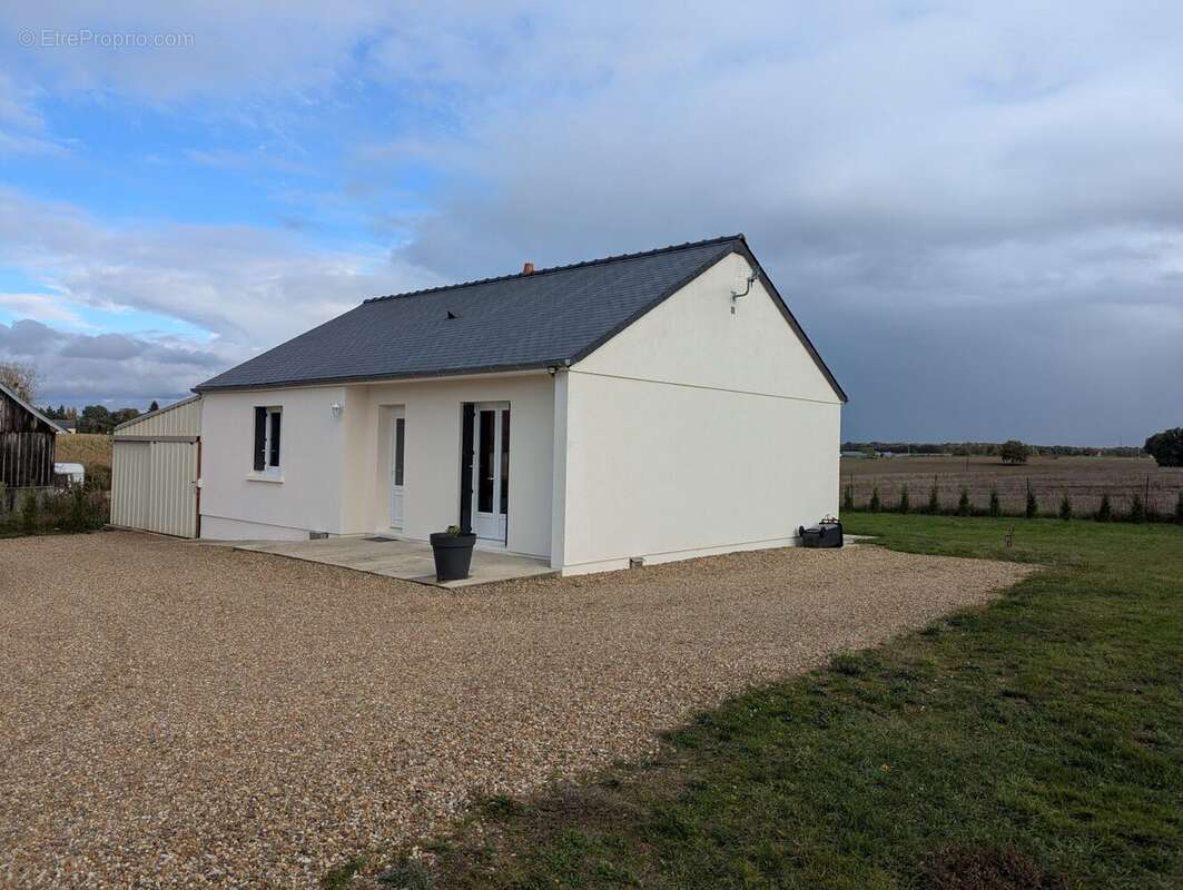 Maison à LA MEMBROLLE-SUR-CHOISILLE