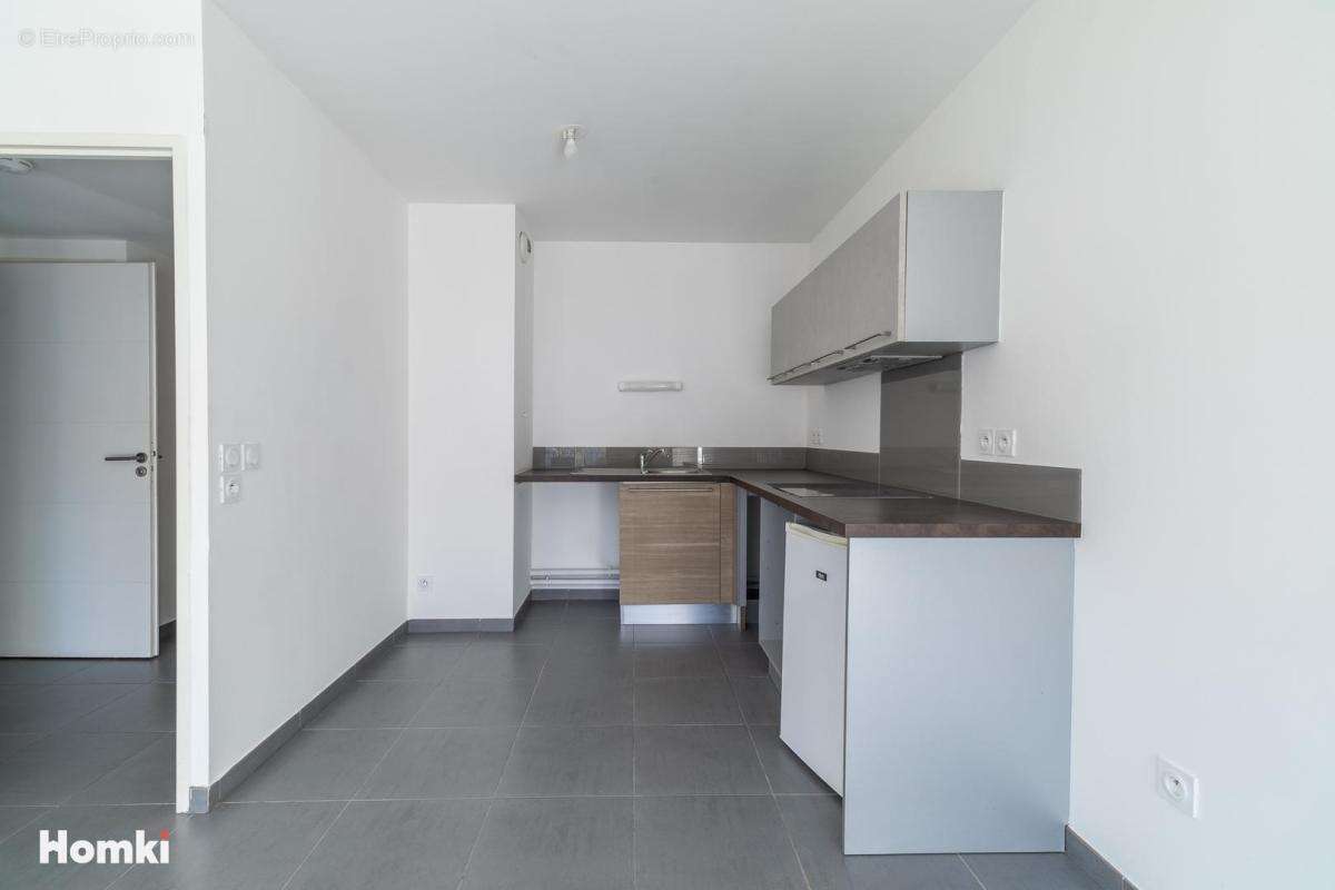 Appartement à JUVIGNAC