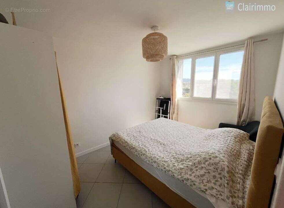 Appartement à MARSEILLE-13E