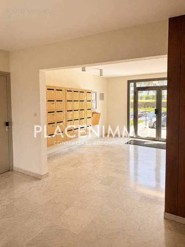 Appartement à LYON-5E