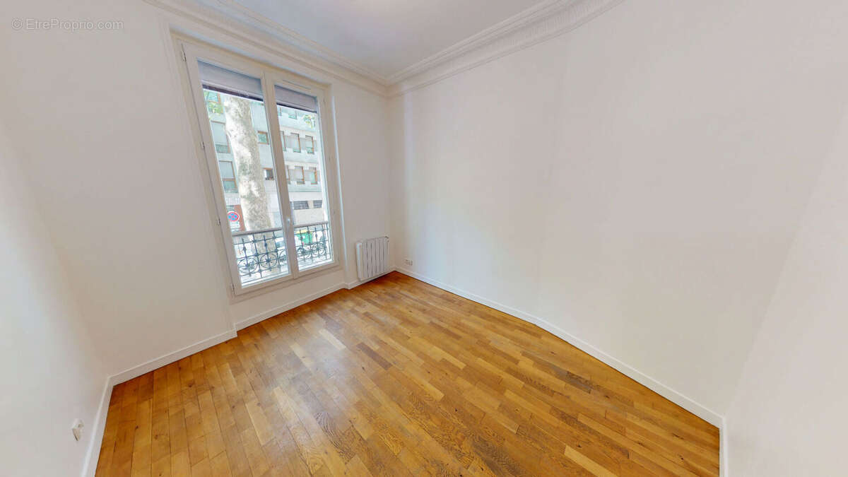 Appartement à PARIS-19E