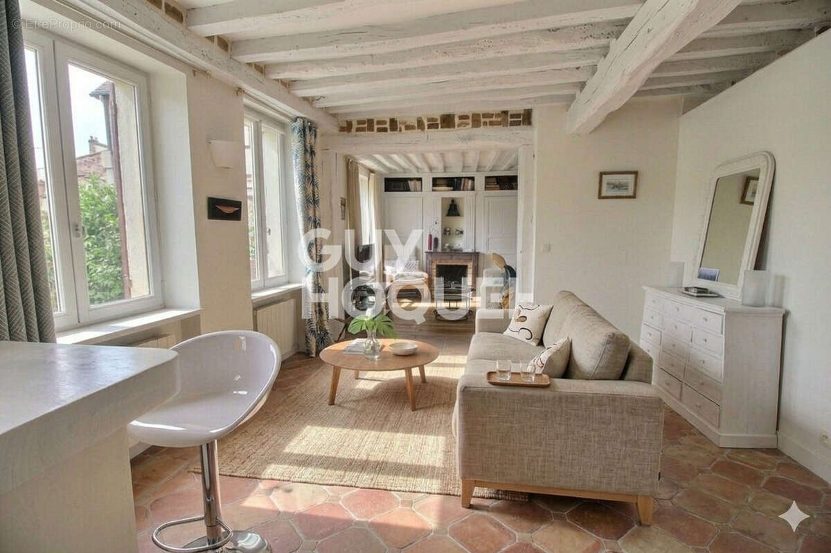 Appartement à PUTEAUX
