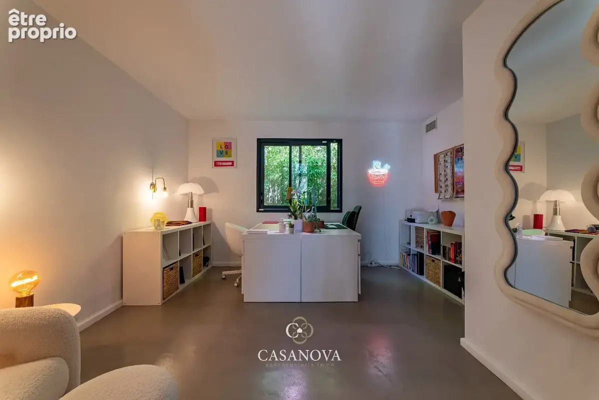 Maison d'architecte de 300 m² avec 5 suites, piscines, salle de sport, salle de cinema à Montpellier - photo 18