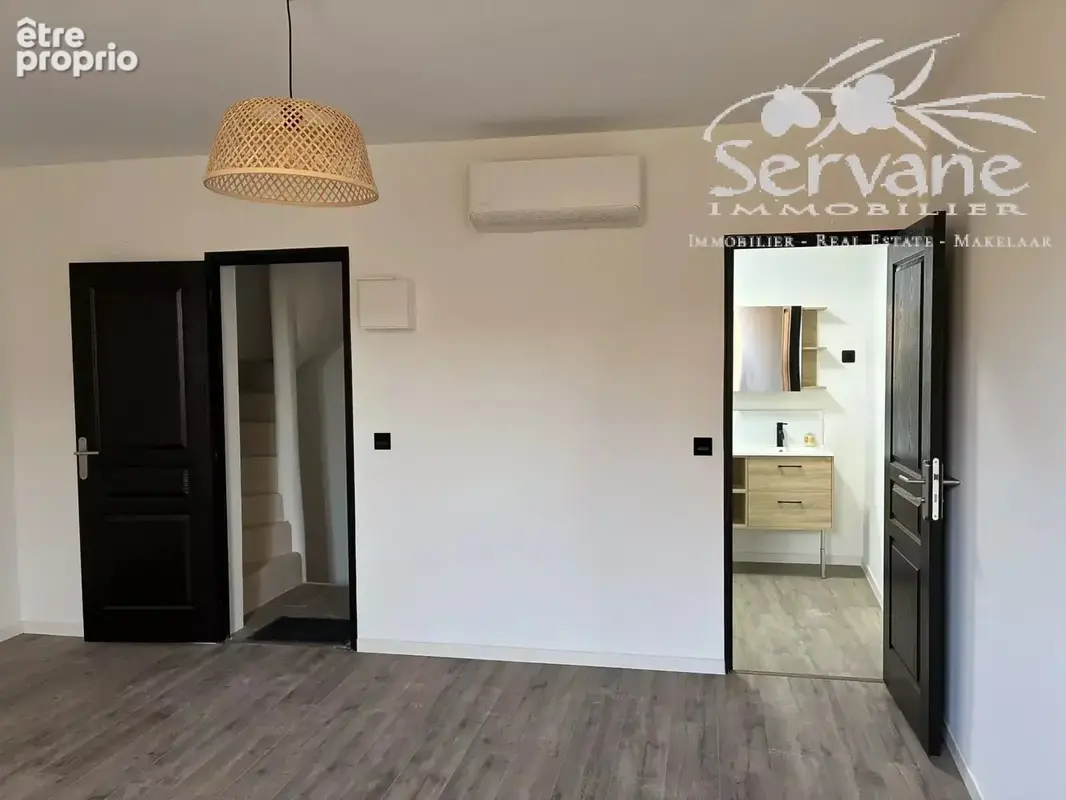 Cotignac maison de village renovee - photo 12