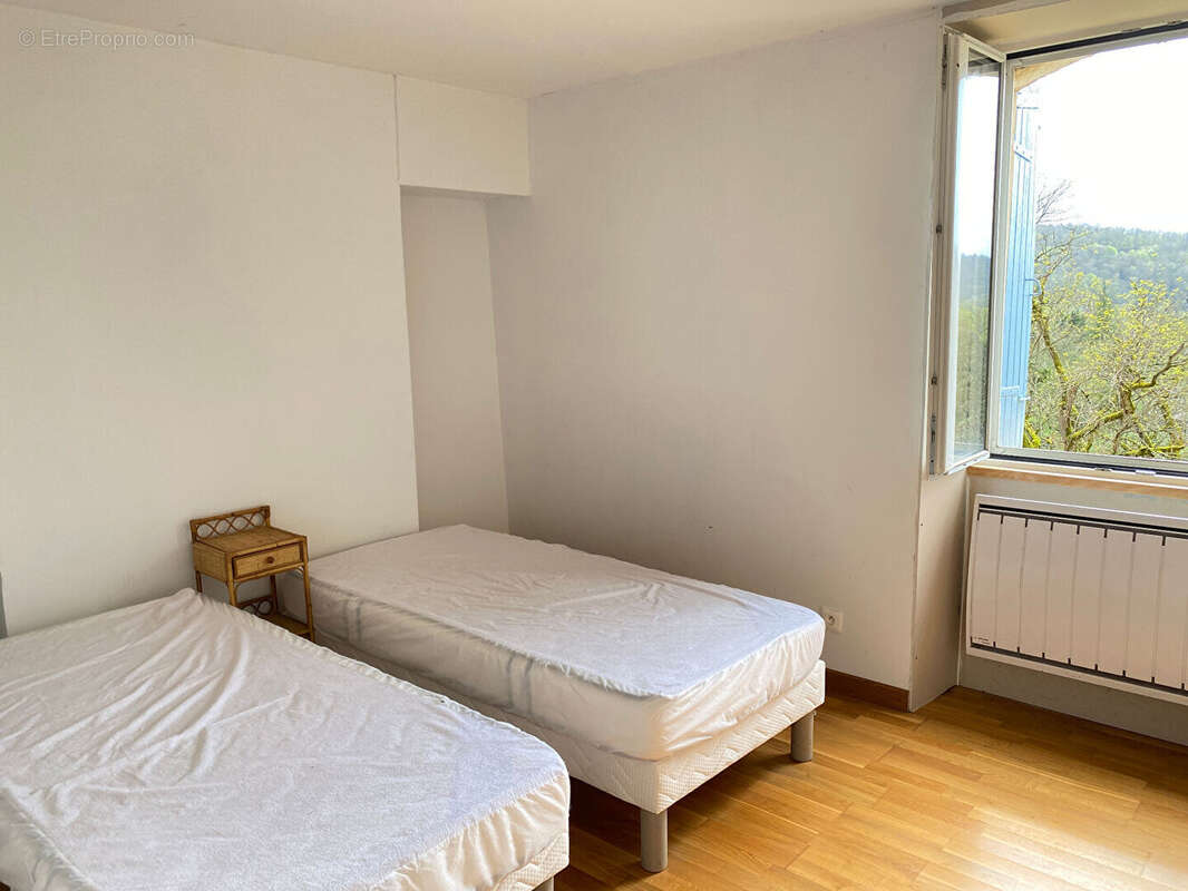 Maison à LES EYZIES-DE-TAYAC-SIREUIL