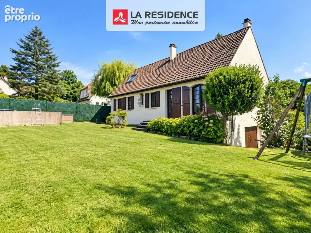 Photo Maison à Maule au prix de 475 000€