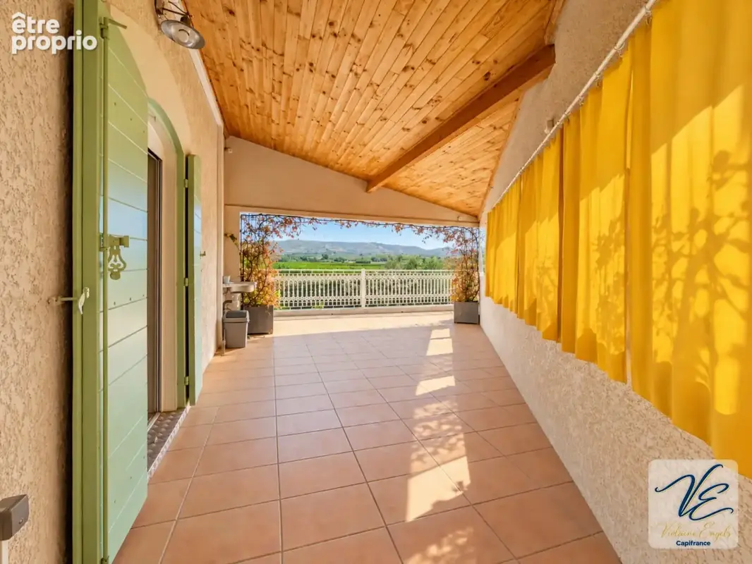 Maison de caractère – 6 chambres, ascenseur, terrasse et vue sur les vignes – villedaigne - photo 12