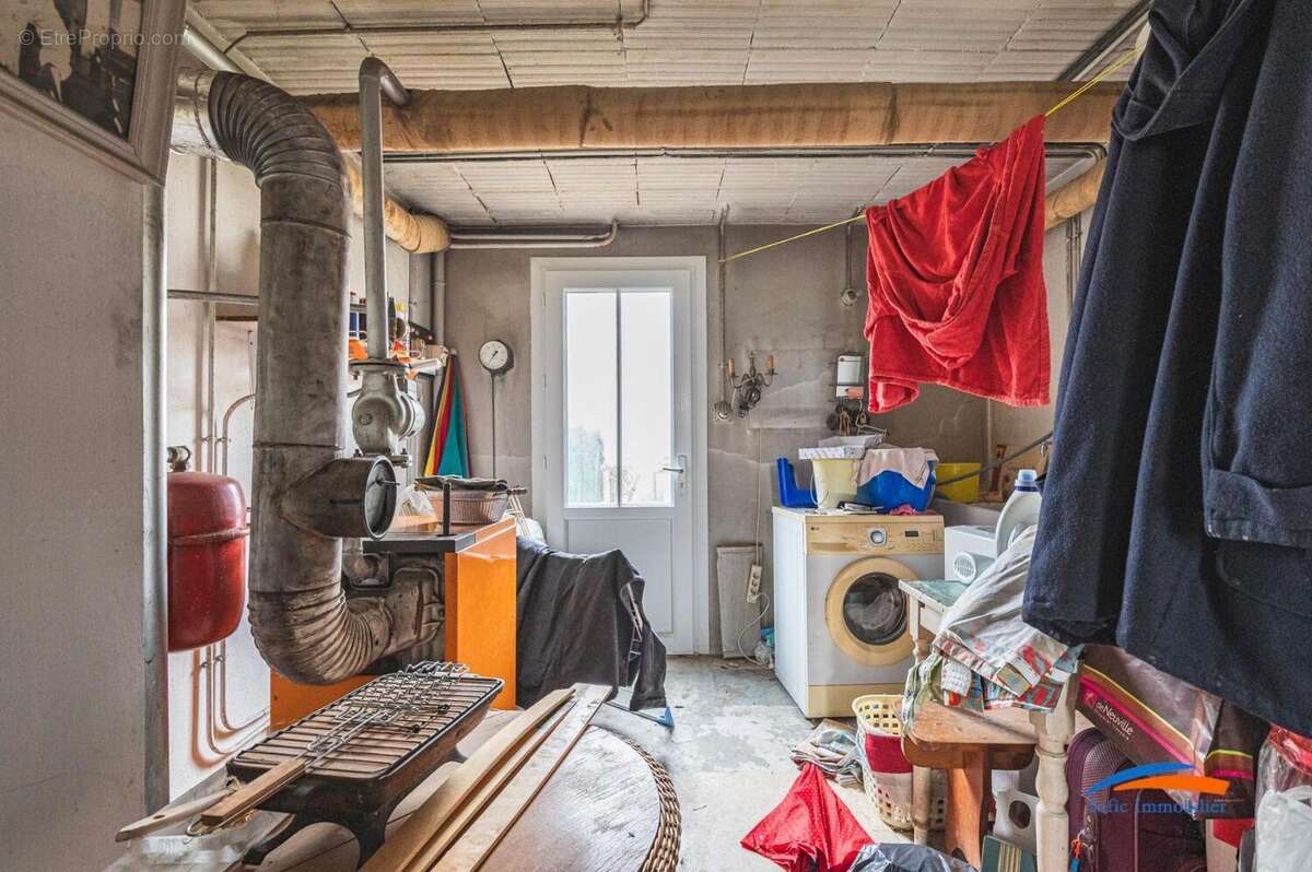   - Maison à TINQUEUX