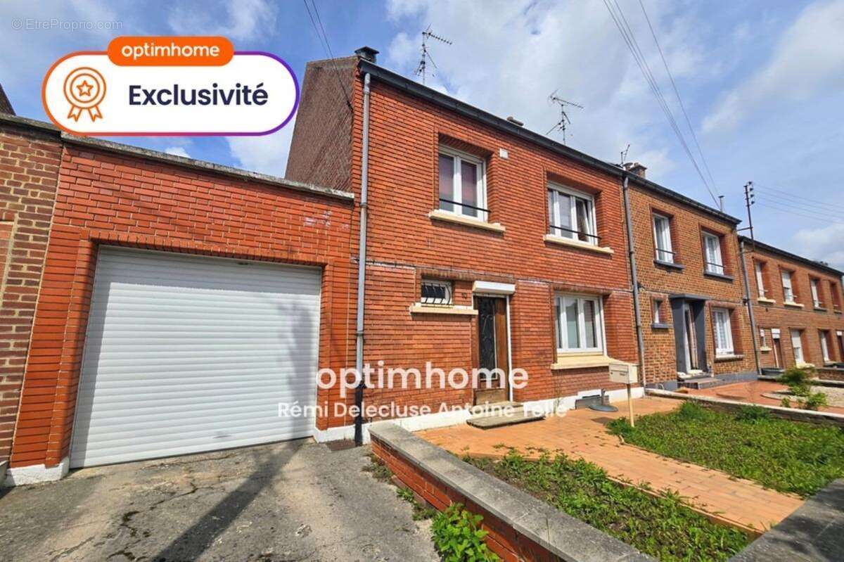 Exclusivité - Idéal investisseur - Maison GMF avec garage & jardin clos - Caudry 59540 - photo 2