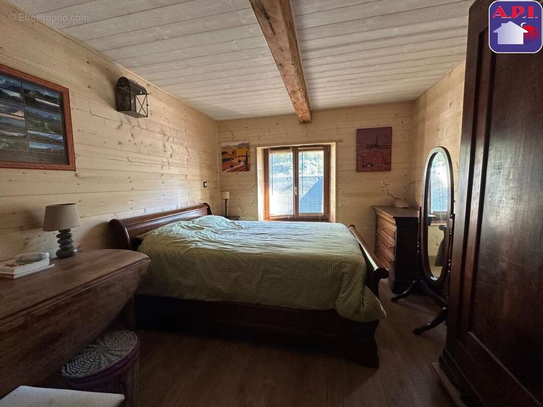 Maison à SAINT-LARY