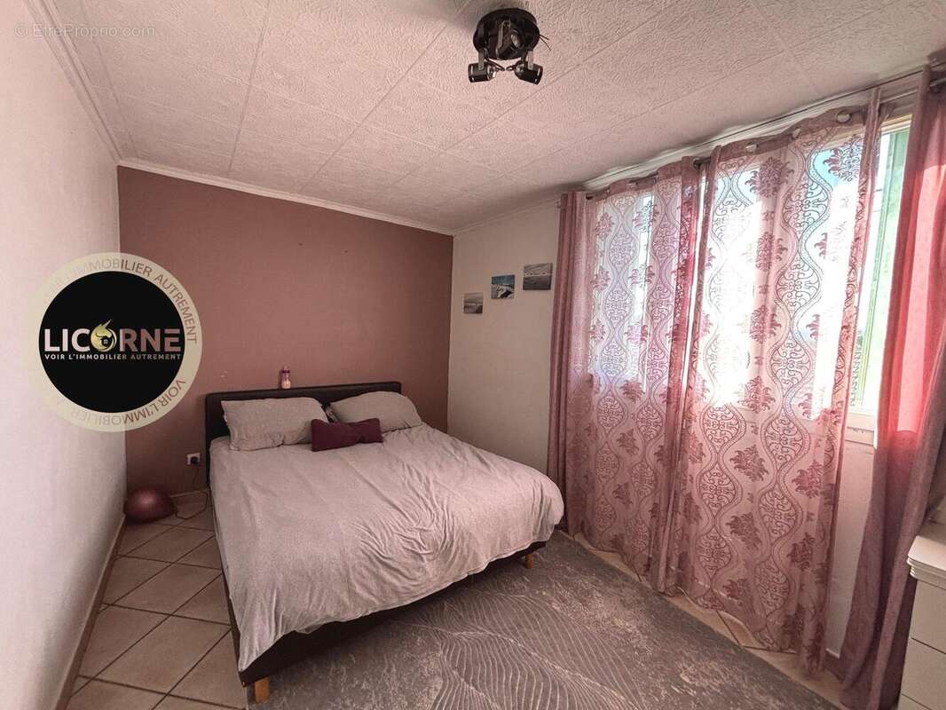 Appartement à MARSEILLE-15E