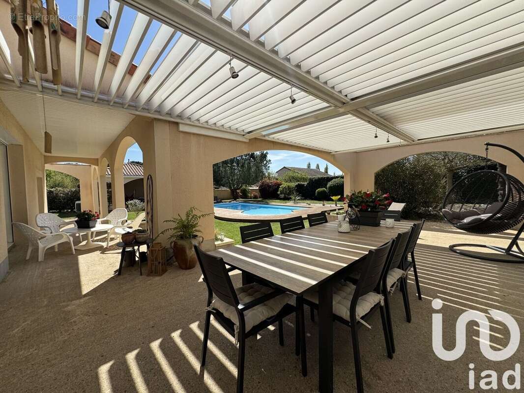 Maison 260 m² à Buxerolles  - photo 8