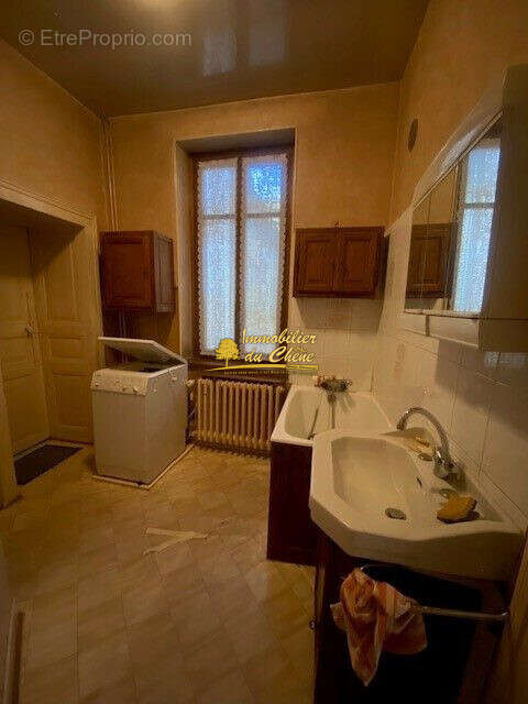 sdb 1er etage appart maman - Appartement à LURE