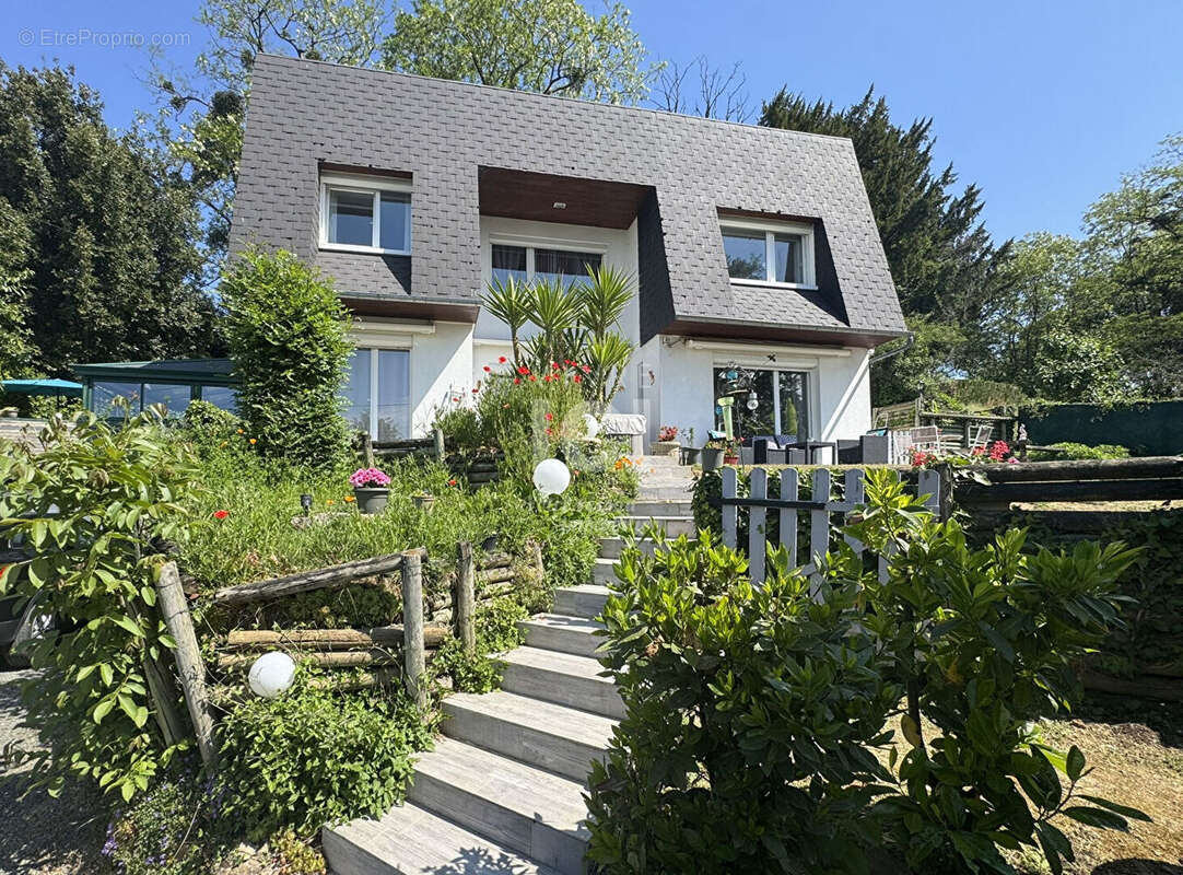 Maison à LA FLECHE