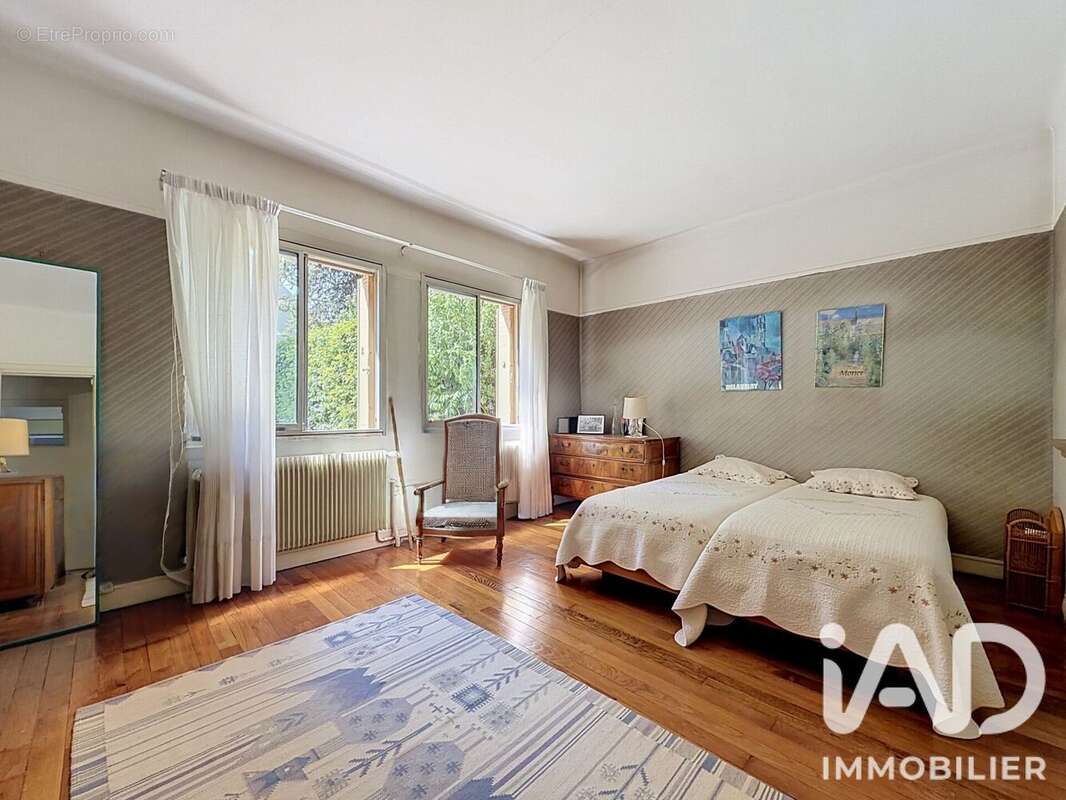 Maison 99 m² à Antony  - photo 7