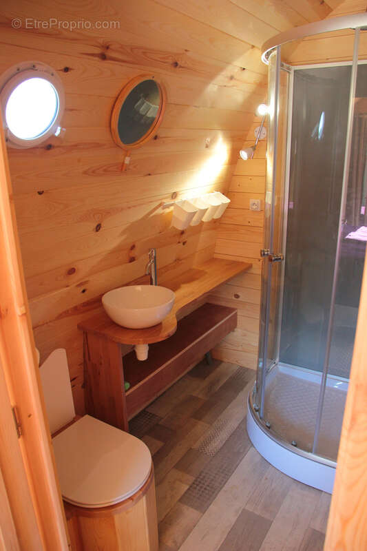 Maison à SAINT-MAIXENT-SUR-VIE