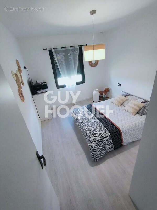 Maison à VILLENEUVE-DE-MARSAN