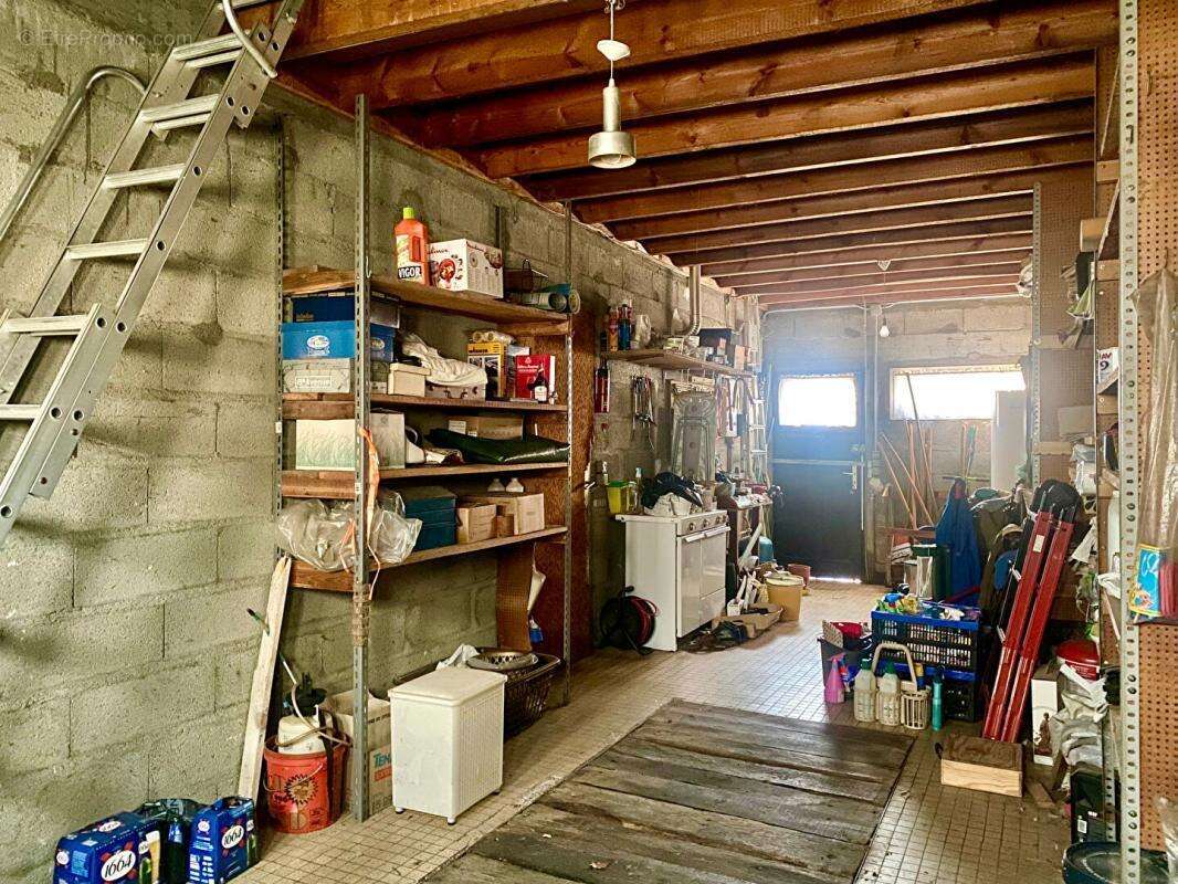 Maison à SAINTE-LUCE-SUR-LOIRE