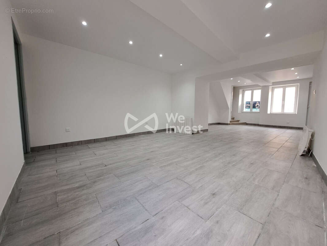 Maison à RAUCOURT-ET-FLABA