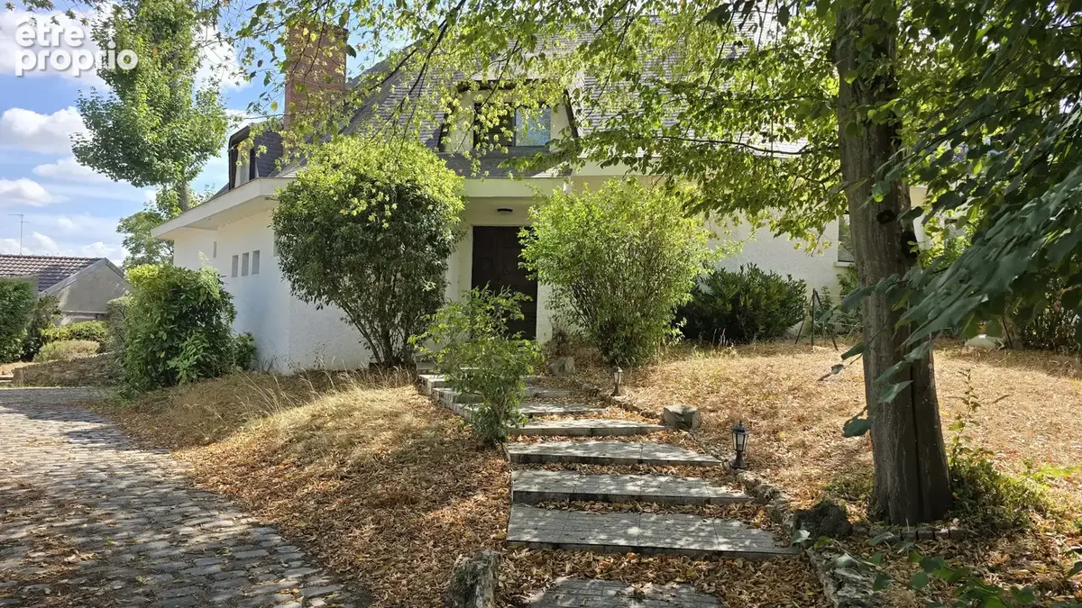 Maison à LIMOURS