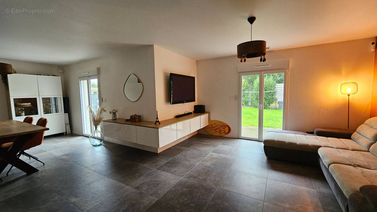 Maison à LES SORINIERES