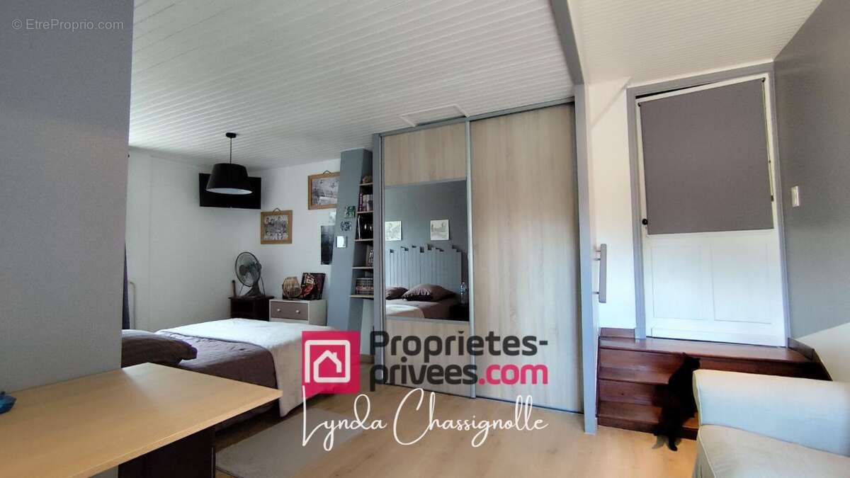 Maison à Vougy - Entièrement rénovée - 5 chambres - photo 12