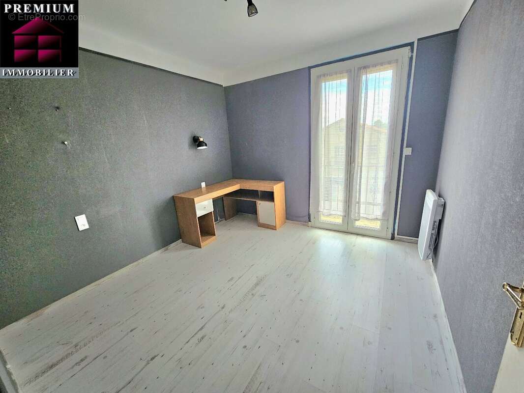 Appartement à SAINT-ESTEVE