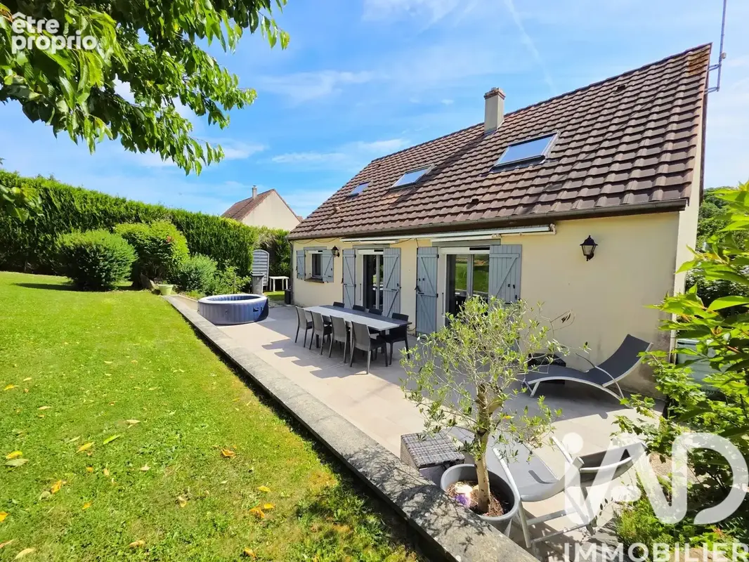 Photo 1 - Maison à CHARTRES