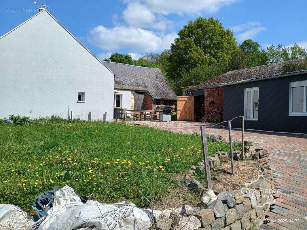 Maison à FRANQUEVILLE