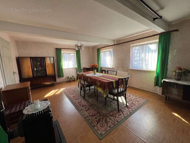 Maison de  village avec dépendances et terrain à Siegen 67160 - photo 6
