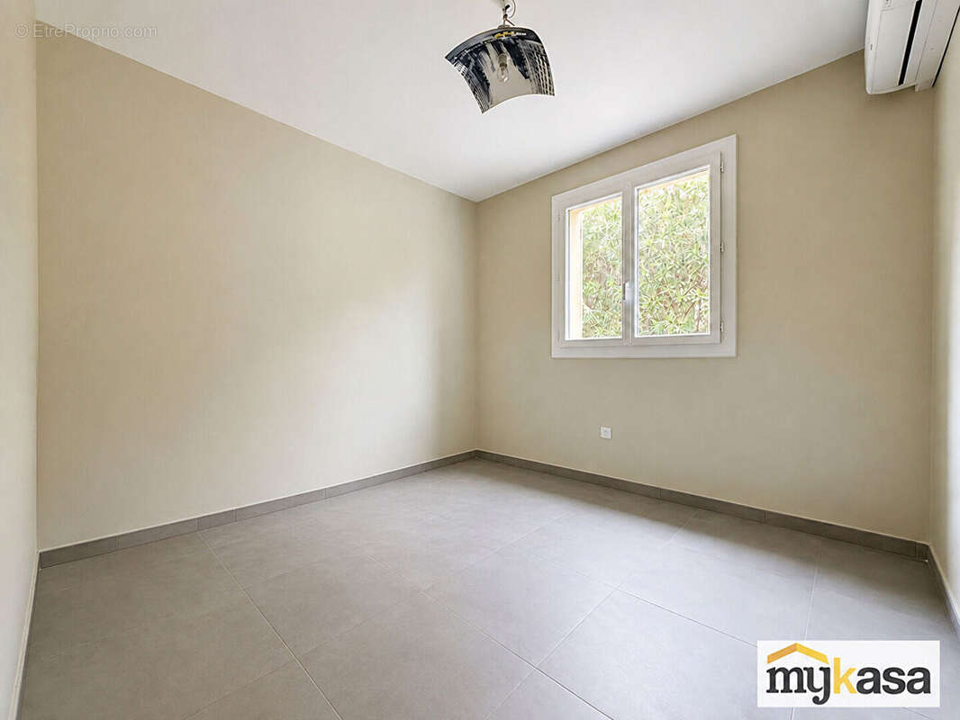 Maison T4 de 113 m² avec jardin et garage ? Secteur Varage - photo 9