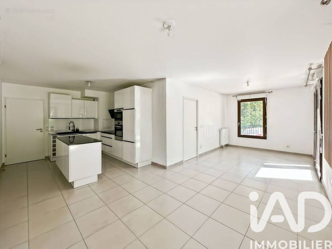 Photo 1 - Appartement à MASSY