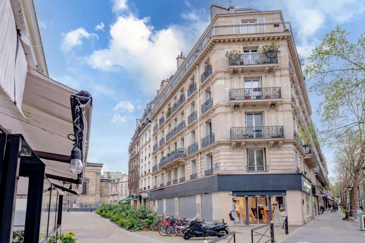 Appartement à PARIS-10E