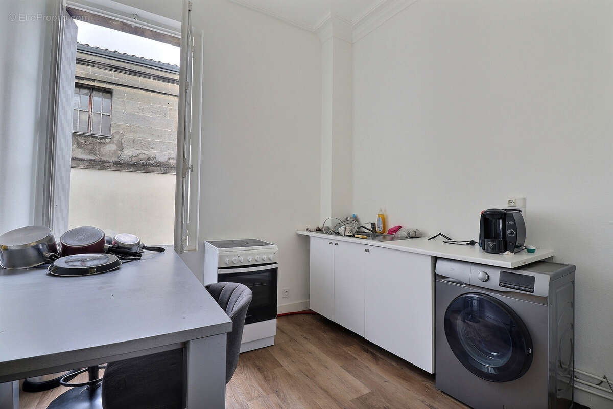 Appartement à BORDEAUX